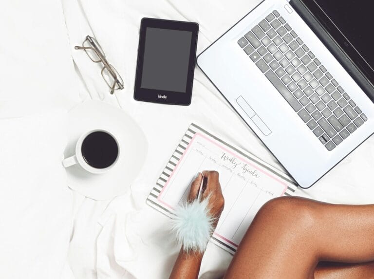 The Ultimate Guide to Simplifying Your Life with a Minimalist Digital Planner